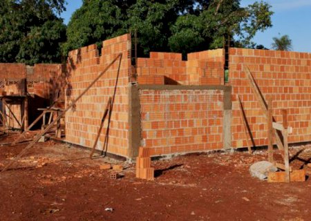 Prefeitura de Aral Moreira inicia construção da Academia da Saúde