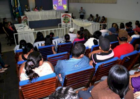 Câmara de Aral Moreira abriu semestre legislativo na terça