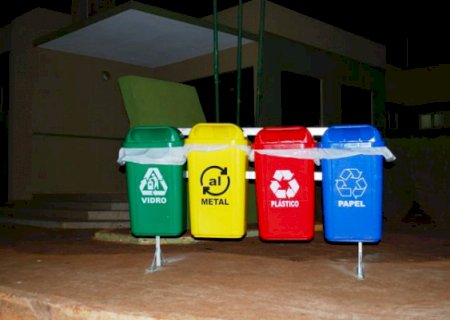 Câmara instala lixeiras seletivas em Aral Moreira
