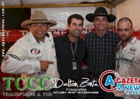 Vencedor do BBB 'Fael' foi atração na 24ª Expobai