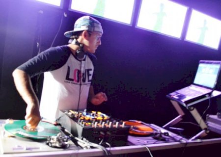 DJ Fabrício de Souza agitará edição do 'Garoto e Garota JVM' em Aral Moreira