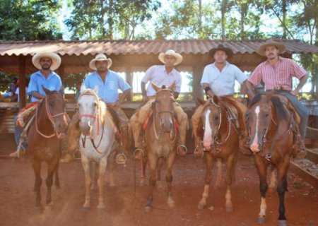 Treino de Laço Comprido do Olinto agitou Aral Moreira nesse final de semana