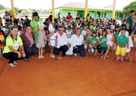Prefeitura de Aral Moreira distribui cerca de 2.200 caixas de chocolate em comemoração à Páscoa
