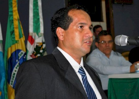 Gilson Ferreira discute implantação do projeto +1 Esperança Olímpica com o deputado Márcio Fernandes