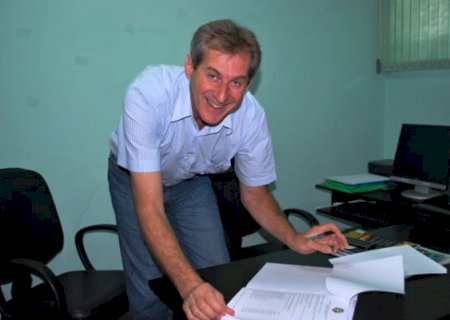 Prefeito Edson de David assina convênio de 14,8 milhões para construção de mais 250 moradias no Residencial Ypê