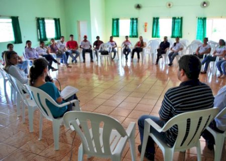 Secretaria de saúde e Conselho Municipal realizaram encontro para debater convênio com Hospital Evangélico