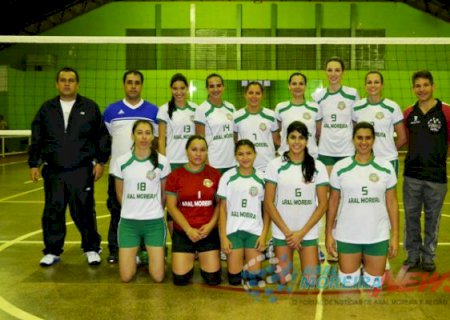 Em casa, Aral Moreira estreia no Cone Sul de Vôlei com vitória