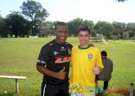Filho de vereador de Aral Moreira é selecionado para integrar escolinha de futebol do Santos