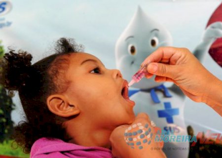Aral Moreira inicia campanha contra pólio e meta é vacinar cerca de 880 crianças