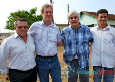 Edson de David e Delcídio do Amaral garante asfalto para o distrito do São Luiz