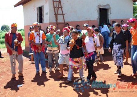 Após assassinato de irmãos, índios fazem manifesto em Aral Moreira