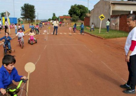 Ceinf realizou ações do 'Maio Amarelo' em Aral Moreira