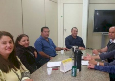 Osmar Amaral participa de encontro de diretores da rede estadual na SED