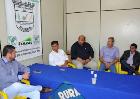 Ex-prefeito Edson de David e vereadores recepcionaram o presidente do PTB Nelsinho Trad