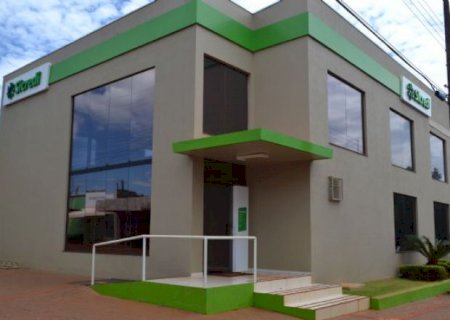 Com o sorteio de uma viagem para o RS, Sicredi Aral Moreira promove Assembleia