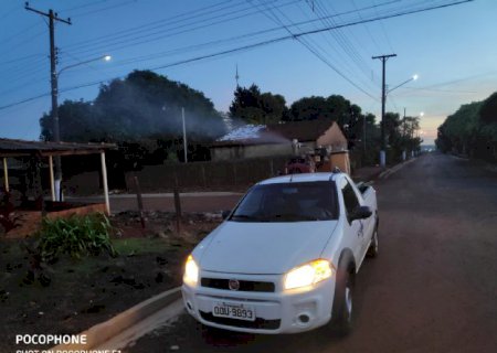 Secretaria de Saúde intensifica ações de combate a dengue com aplicação de inseticida
