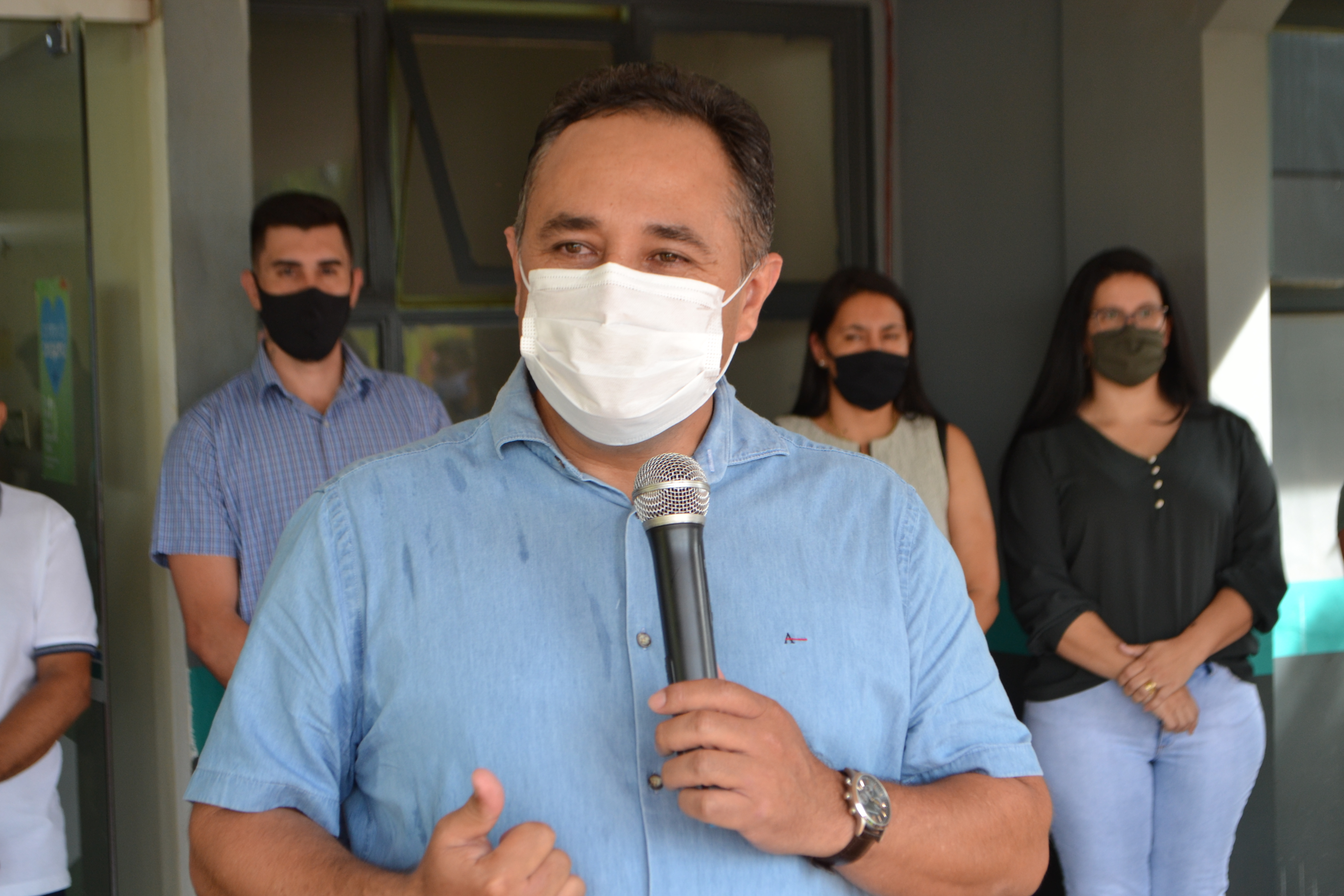 Em seu pronunciamento, o Prefeito Alexandrino Garcia destacou a conquista do novo maquin&aacute;rio.