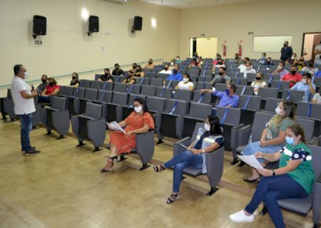 Prefeito Alexandrino Garcia se reúne com comerciantes e debate Decreto Estadual do Covid-19