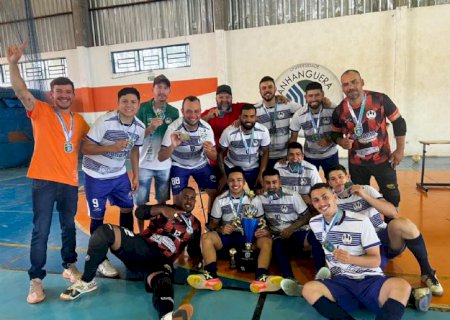 Fazenda Bom Futuro de Aral Moreira leva título da liga estadual de futsal