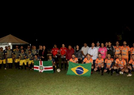 Com 18 equipes, Aral Moreira abriu 5º Taça de Integração de Futebol Suíço