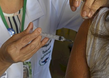 SES reforça importância da vacina contra coqueluche diante de aumento de casos no país