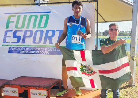 Atleta de Aral Moreira é o 3º melhor do Estado na prova dos 100 metros no atletismo
